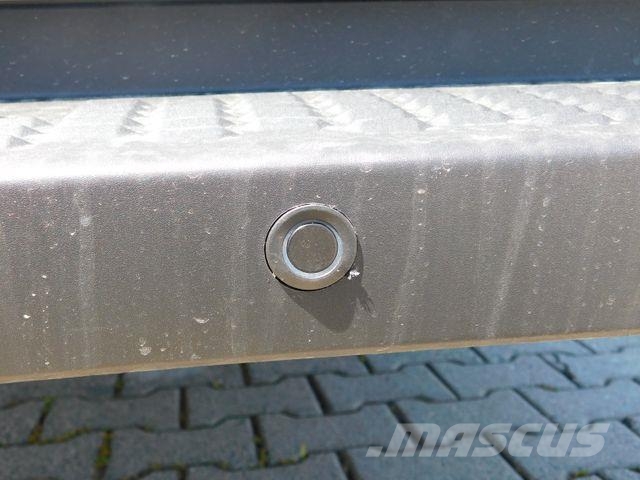 Iveco Daily 35S16 3.0Liter Automatik Holzboden/Airline Gesloten bedrijfswagens