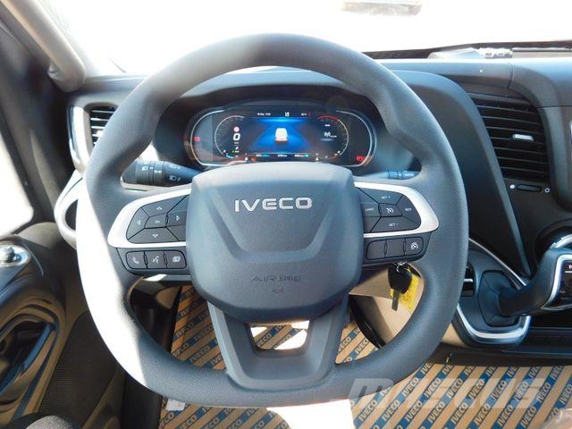 Iveco Daily 35S16 3.0Liter Automatik Holzboden/Airline Gesloten bedrijfswagens