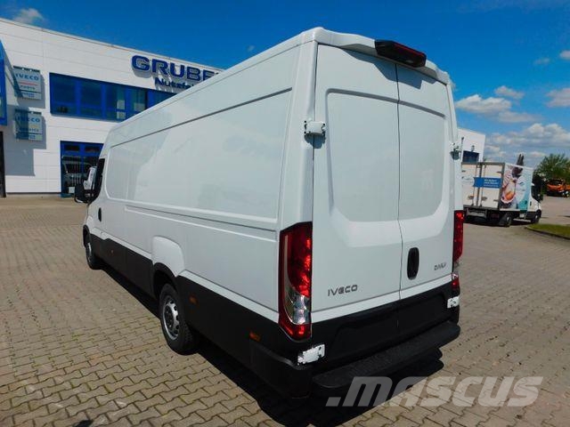 Iveco Daily 35S16 3.0Liter Automatik Holzboden/Airline Gesloten bedrijfswagens
