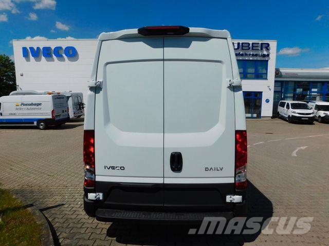 Iveco Daily 35S16 3.0Liter Automatik Holzboden/Airline Gesloten bedrijfswagens
