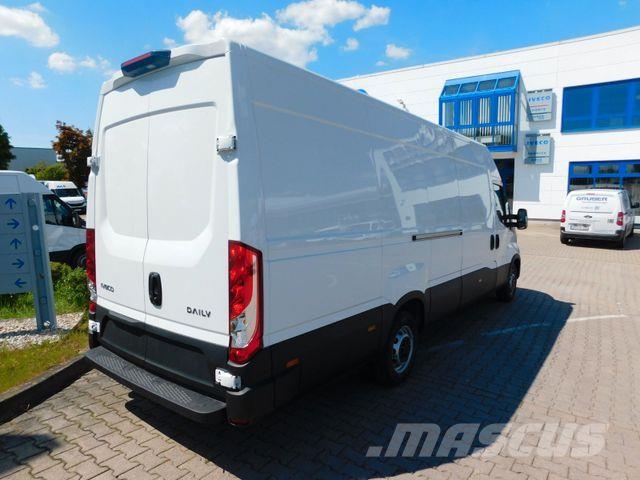 Iveco Daily 35S16 3.0Liter Automatik Holzboden/Airline Gesloten bedrijfswagens