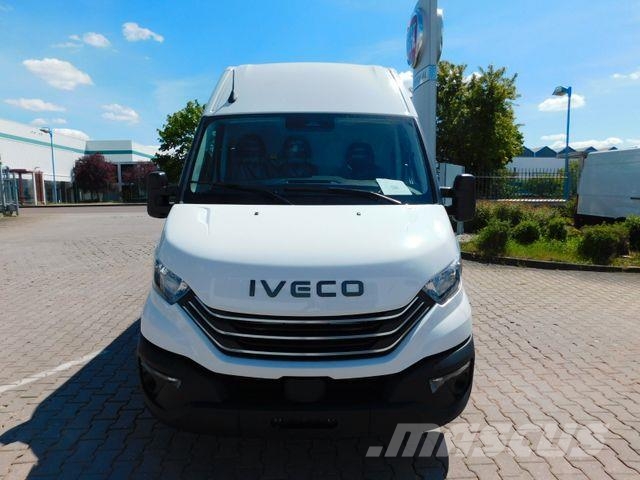 Iveco Daily 35S16 3.0Liter Automatik Holzboden/Airline Gesloten bedrijfswagens