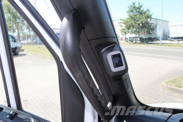 Iveco Daily 35S16HA8 Koffer mit LBW 車廂