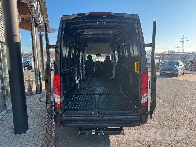 Iveco Daily 35S21 HA8 3.0L *R4.100mm*Automatik*AHK*LED Utilitaire