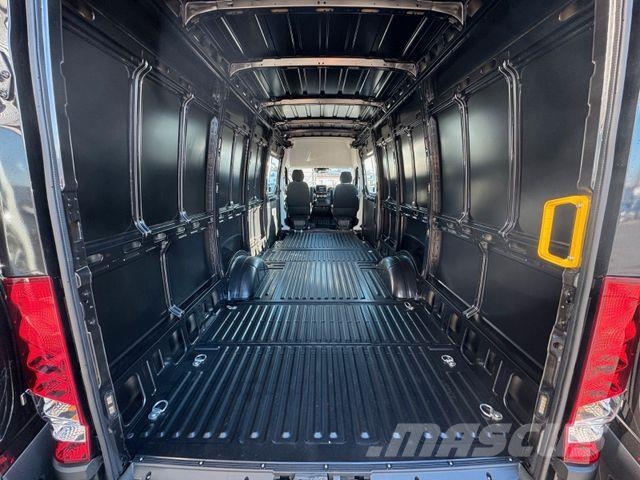 Iveco Daily 35S21 HA8 3.0L *R4.100mm*Automatik*AHK*LED Utilitaire