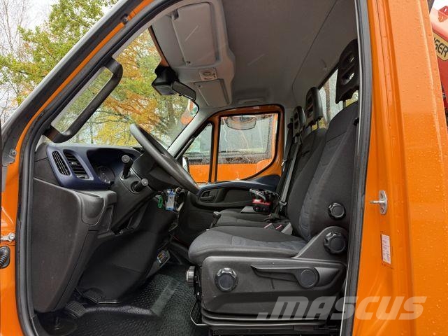 Iveco Daily 55S18W 4X4 Palfinger PK 7.501 Platós / Ponyvás teherautók