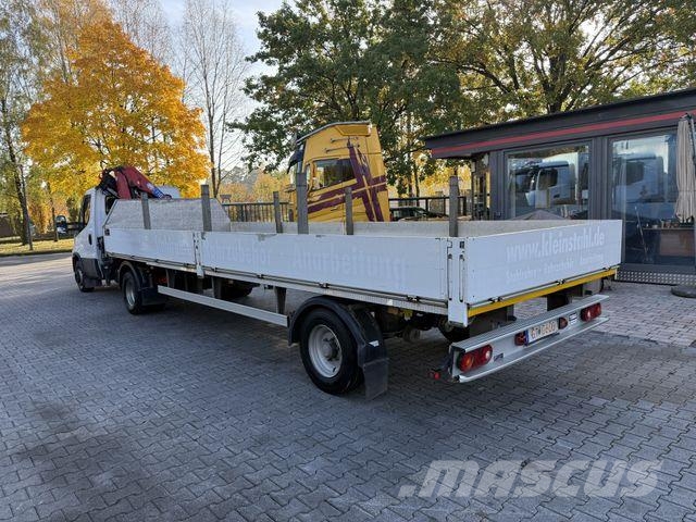 Iveco Daily 70-180 Kran HMF 710 + Auflieger Kranwagen