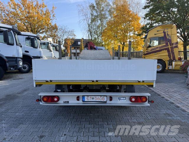 Iveco Daily 70-180 Kran HMF 710 + Auflieger Kranwagen