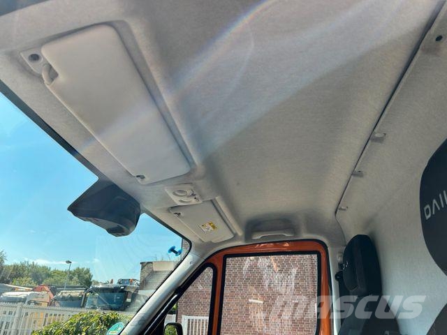 Iveco DAILY 70-210 Hi-Matic Maxi Hoch und Lang 4x2 Panel vanlar