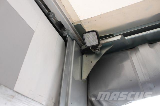 Iveco Daily 70C18H/P Schiebeplane Тентованные грузовики