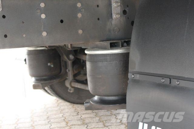 Iveco Daily 70C18H/P Schiebeplane Тентованные грузовики