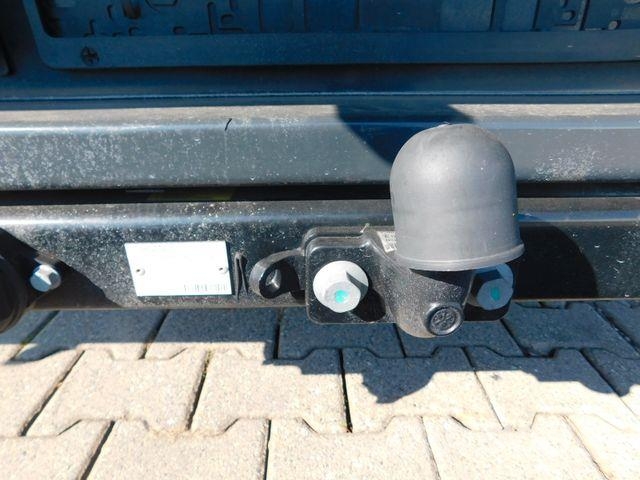 Iveco Daily 70C18H/P Schiebeplane Тентованные грузовики