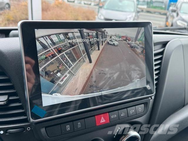 Iveco Daily 70C21 Panel vanlar