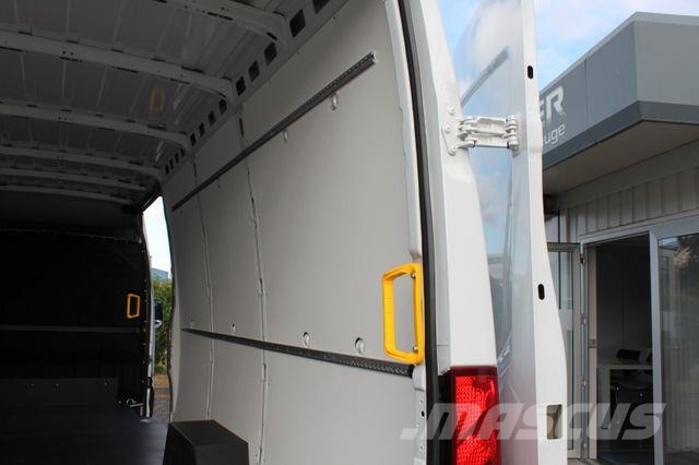Iveco Daily Kasten 35S16 Holzboden/Verkleidung/Airline Lieferwagen