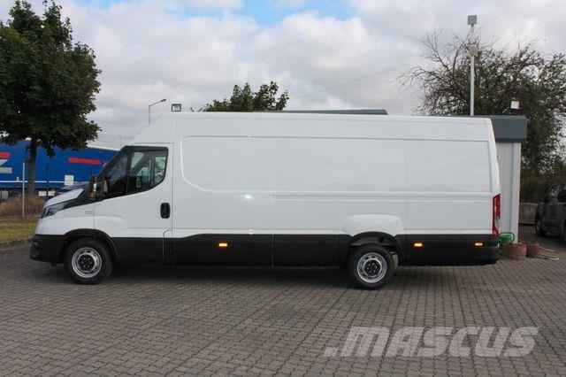 Iveco Daily Kasten 35S16 Holzboden/Verkleidung/Airline Panel vans
