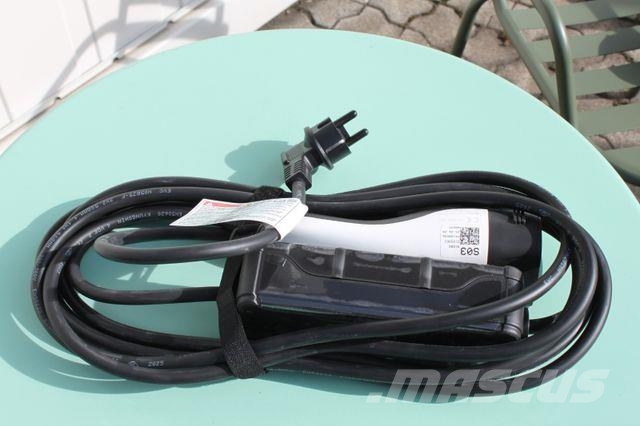 Iveco eMoovy 35F16E Kipper Camion benne