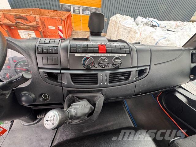 Iveco EUROCARGO 120-190 - 201 TKm - Baumaschinentransp Camiones portacoches
