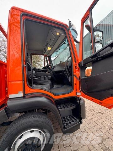 Iveco EUROCARGO 120-190 - 201 TKm - Baumaschinentransp Camiones portacoches