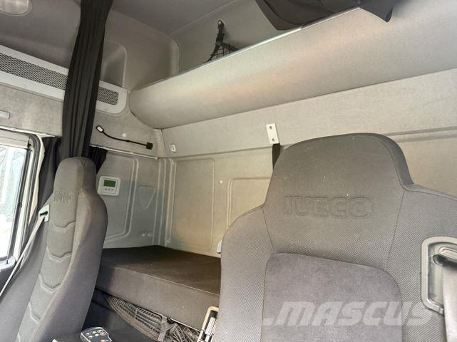 Iveco Eurocargo 160-280 شاحنات بغطاء جانبي