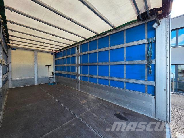 Iveco Eurocargo 75-210 / Ladebordwan Furgonetas de caja cerrada