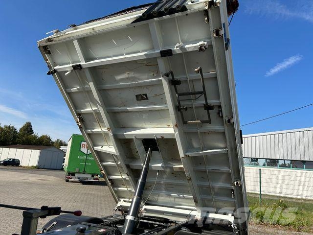 Iveco EuroCargo 80-190 / Fassi F70 + Funk / Meiller Kipper