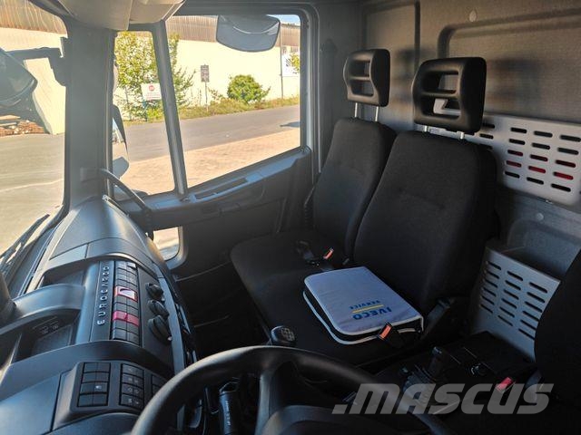 Iveco Eurocargo ML120E25 LBW Palfinger 1.500kg Klima Skriňová nadstavba