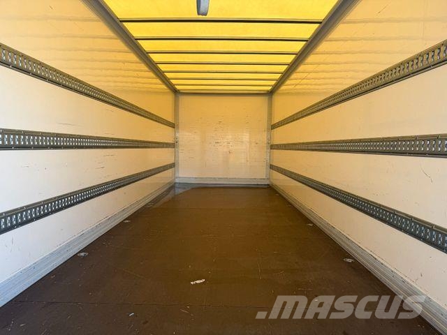 Iveco Eurocargo ML120E25 LBW Palfinger 1.500kg 3 Sitze Skriňová nadstavba