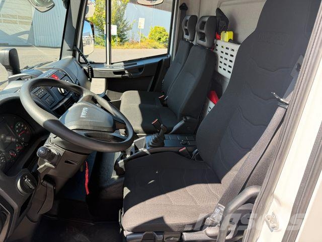 Iveco Eurocargo ML120E25 LBW Palfinger 1.500kg 3 Sitze Skriňová nadstavba
