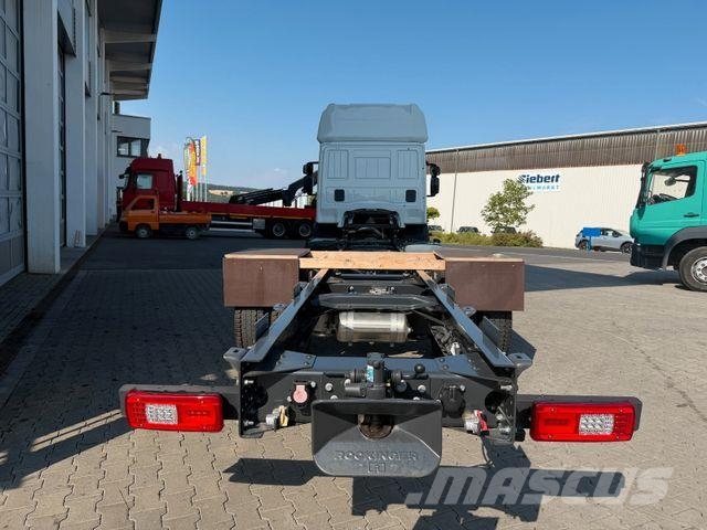 Iveco Eurocargo ML140E28/P Bett AHK Klima Standheizung Fülkés alváz