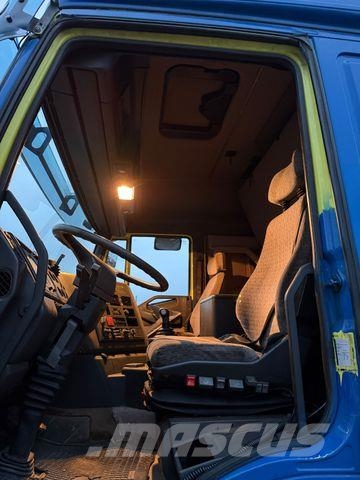 Iveco LD 260E43 6x2 Fahrgestell Kamioni-šasije