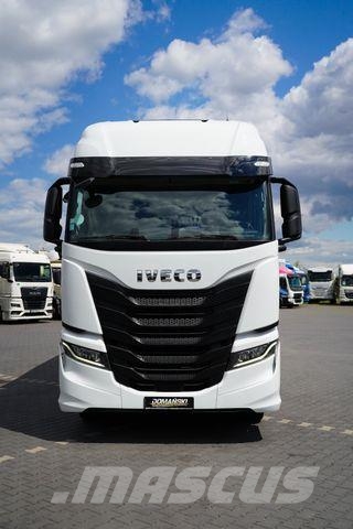 Iveco S-WAY / 420 / E 6 / KONTENER + WINDA / 20 PALET Samochody ciężarowe ze skrzynią zamkniętą