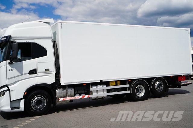 Iveco S-WAY / 420 / E 6 / KONTENER + WINDA / 20 PALET Samochody ciężarowe ze skrzynią zamkniętą