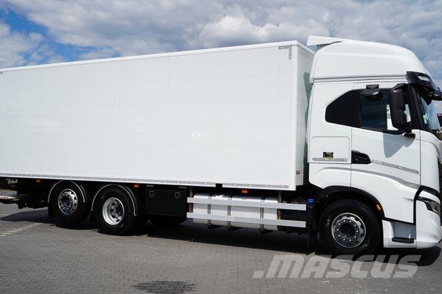 Iveco S-WAY / 420 / E 6 / KONTENER + WINDA / 20 PALET Samochody ciężarowe ze skrzynią zamkniętą