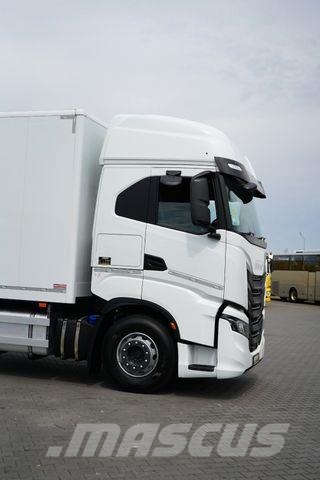 Iveco S-WAY / 420 / E 6 / KONTENER + WINDA / 22 PALETY 탑차 트럭