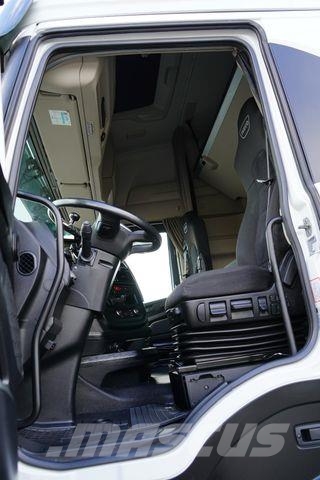Iveco S-WAY / 420 / E 6 / KONTENER + WINDA / 20 PALET Samochody ciężarowe ze skrzynią zamkniętą