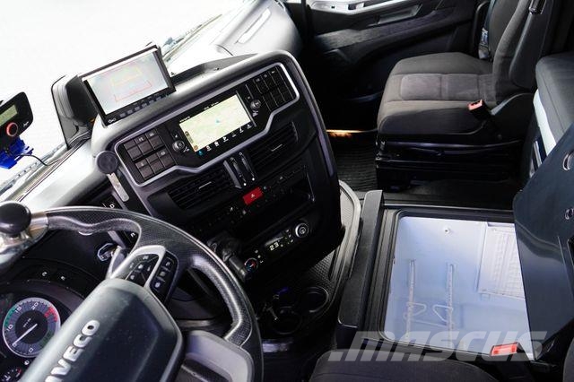 Iveco S-WAY / 420 / E 6 / KONTENER + WINDA / 20 PALET Samochody ciężarowe ze skrzynią zamkniętą