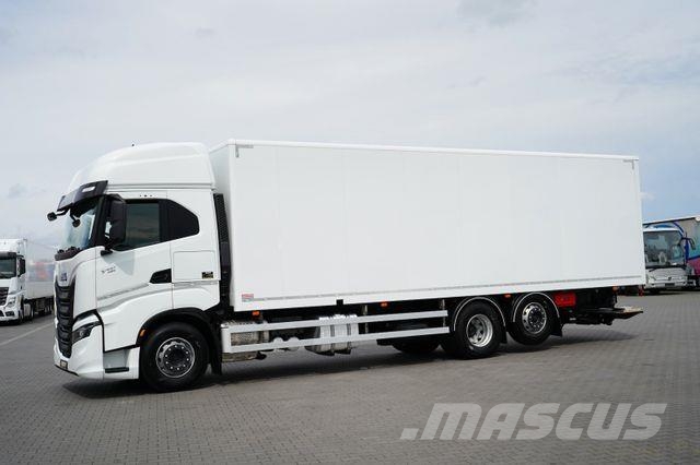 Iveco S-WAY / 420 / E 6 / KONTENER + WINDA / 22 PALETY 탑차 트럭