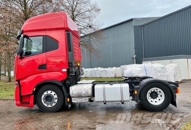 Iveco S-WAY 480 -SZM -106 TKm - 1. Hand Trekkvogner