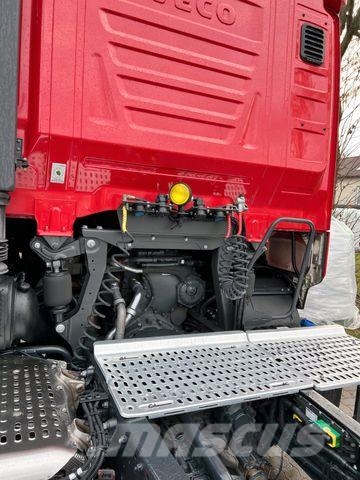 Iveco S-WAY 480 -SZM -106 TKm - 1. Hand Trekkvogner