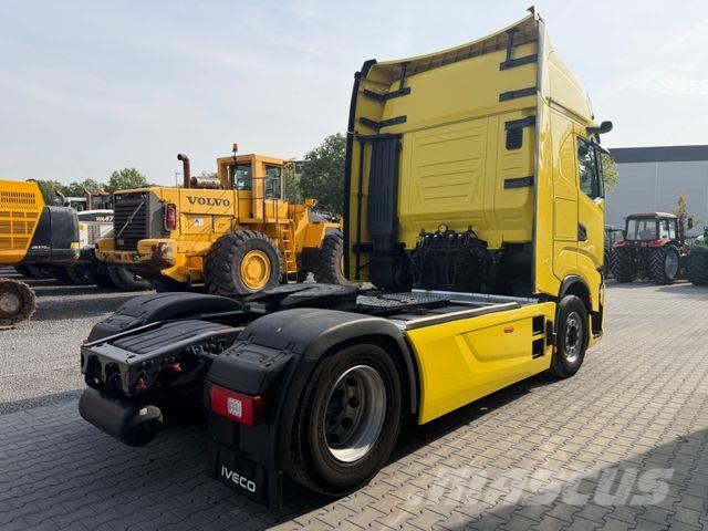 Iveco S-WAY 500 Kipphydraulik Sattelzugmaschinen