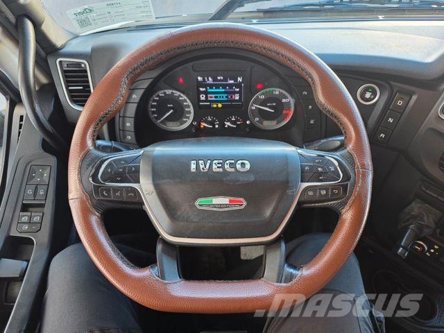 Iveco S-Way AS440S46T/P NP LNG Erdgas Intarder Truck Tractor Units
