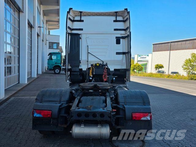 Iveco S-Way AS440S46T/P NP LNG Erdgas Intarder Truck Tractor Units