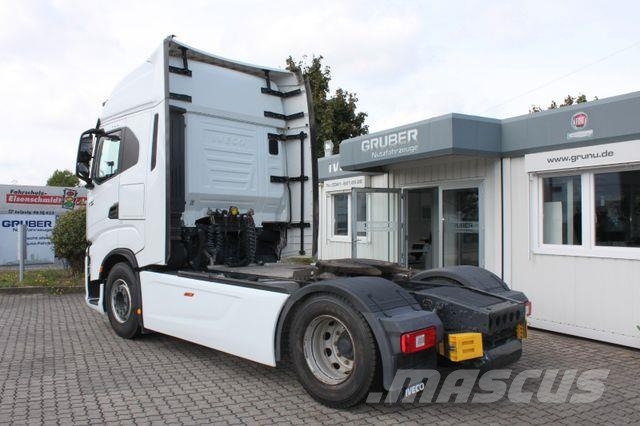 Iveco S-Way AS440S49T/P mit Kipphydraulik Vilcēji