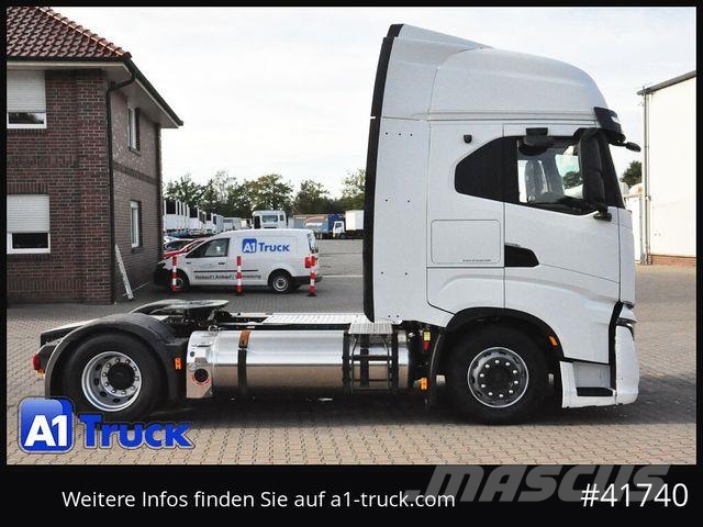 Iveco S-Way, LNG, Gas, 2x Tank, Navi Intarder Vlačilci