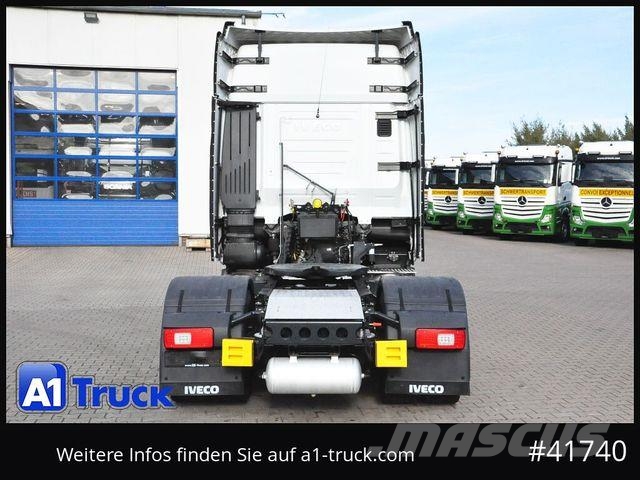 Iveco S-Way, LNG, Gas, 2x Tank, Navi Intarder Vlačilci
