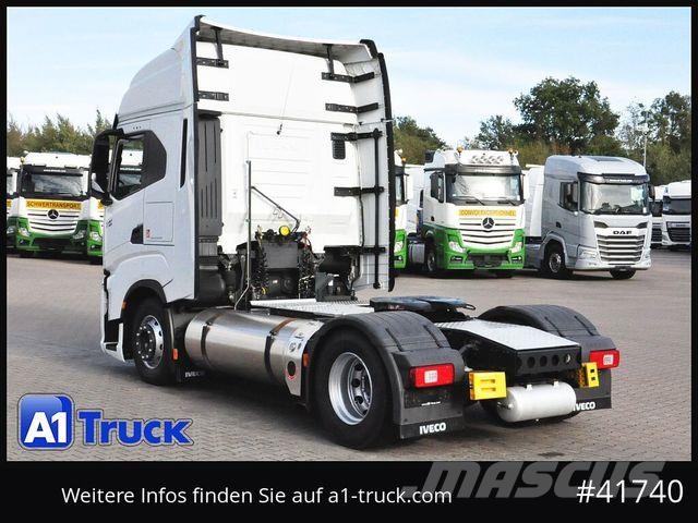 Iveco S-Way, LNG, Gas, 2x Tank, Navi Intarder Vlačilci