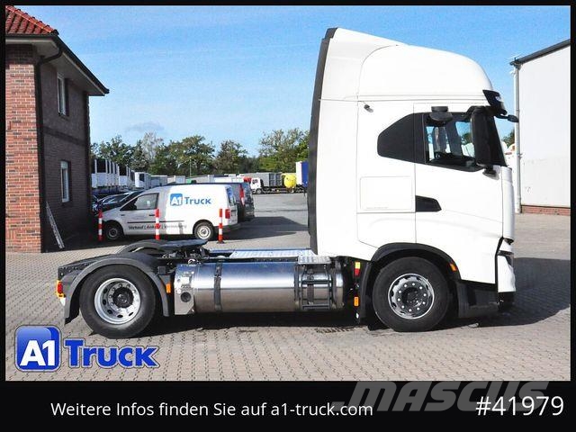 Iveco S-Way, SZM, LNG, Gas, Navi Intarder Vlačilci