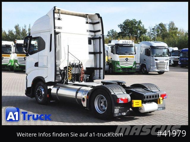 Iveco S-Way, SZM, LNG, Gas, Navi Intarder Vlačilci