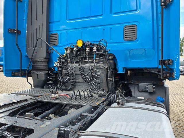 Iveco Stralis 400 / Intarder Trekkers