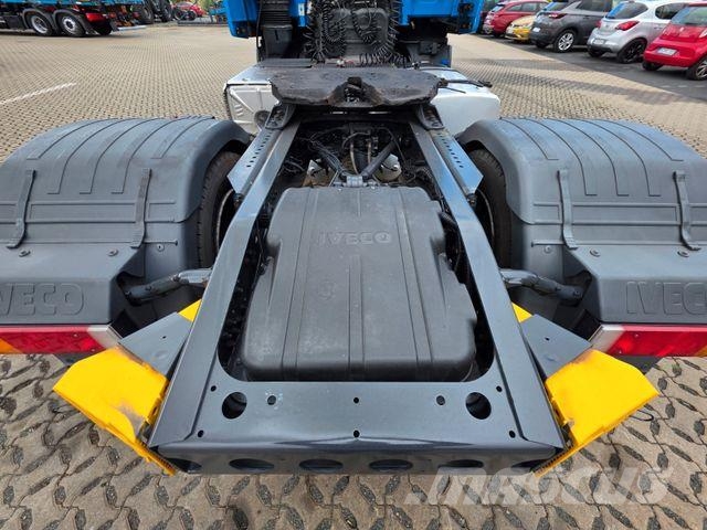 Iveco Stralis 400 / Intarder Trekkers